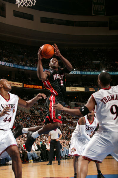 隆戈：利物浦今夏将出售或外租基耶萨，那不勒斯感兴趣.