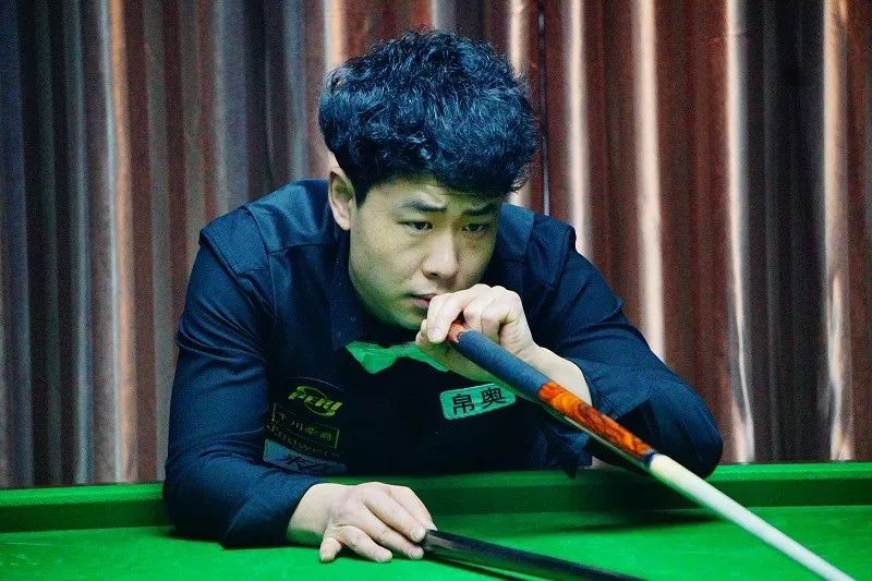 一场联赛中 一场联赛中