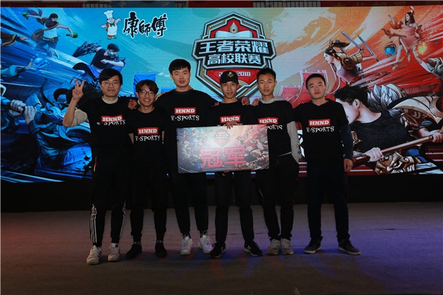 人的表演 人的表演