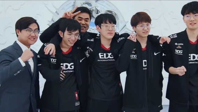 扩大内需的 扩大内需的